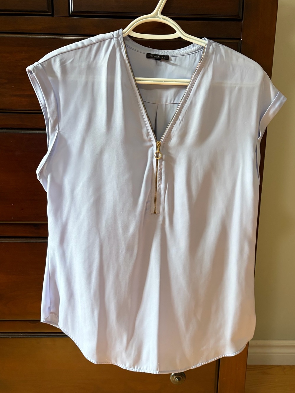 Dynamite Light Lavender Zip-Front Cap Sleeve Top